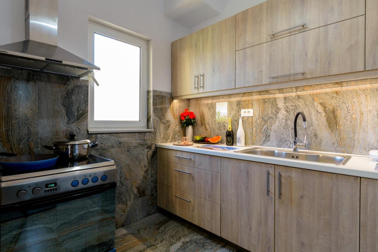 House For Families Near The Lake Agios Nikolaos Esterno foto